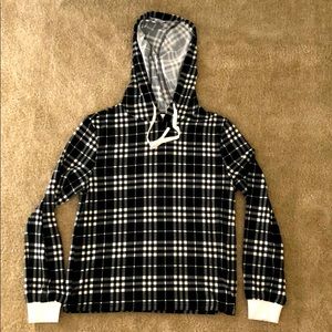 NWOT Pink Lily Plaid Hooded PJ Top - M